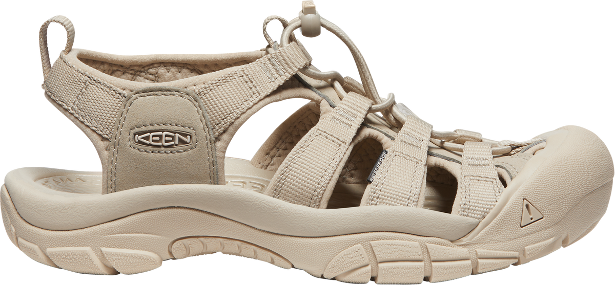 705-1027353_MONOCHROME-SAFARI.png